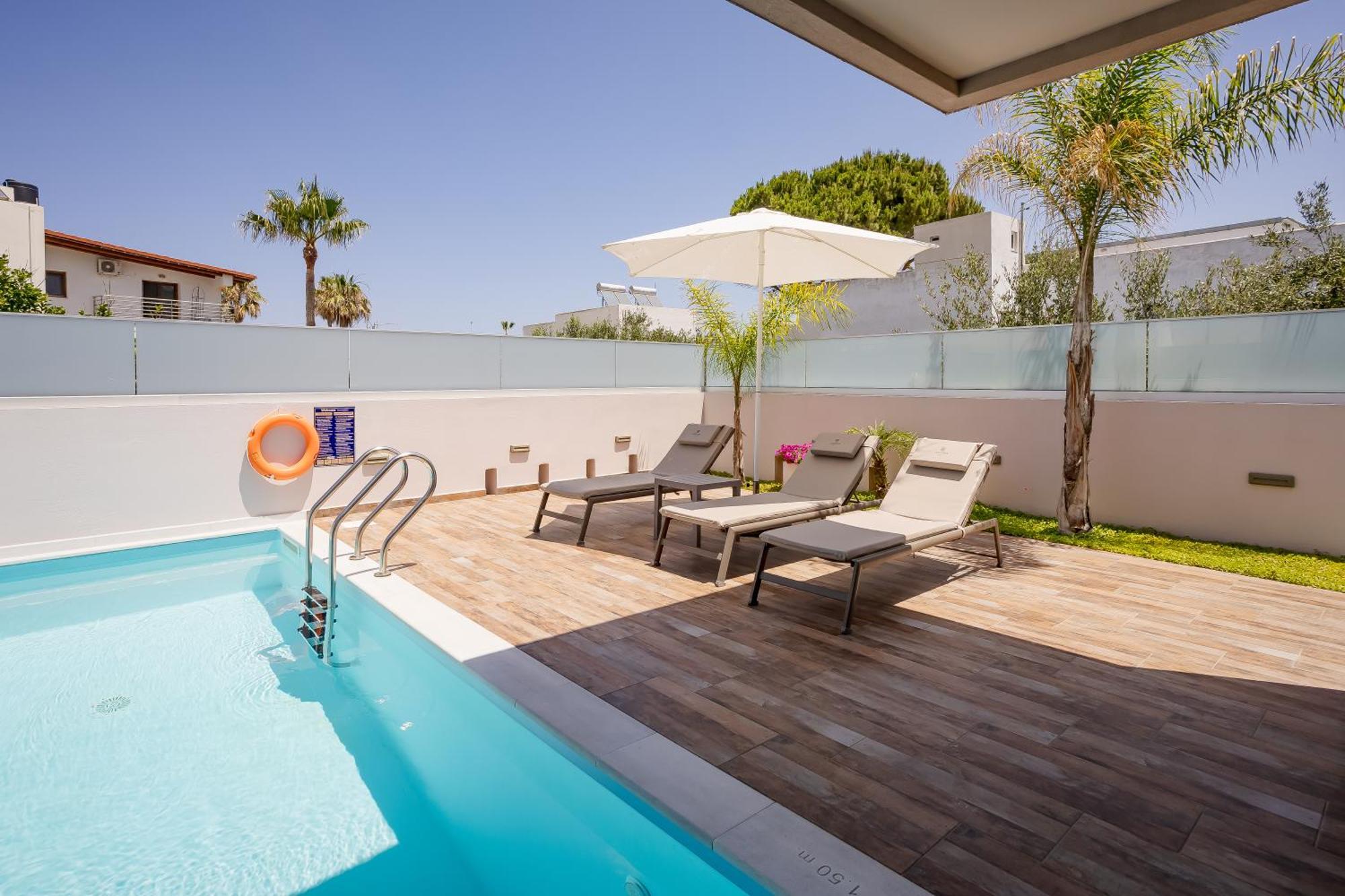 Sarpidon Suites Agia Marina エクステリア 写真