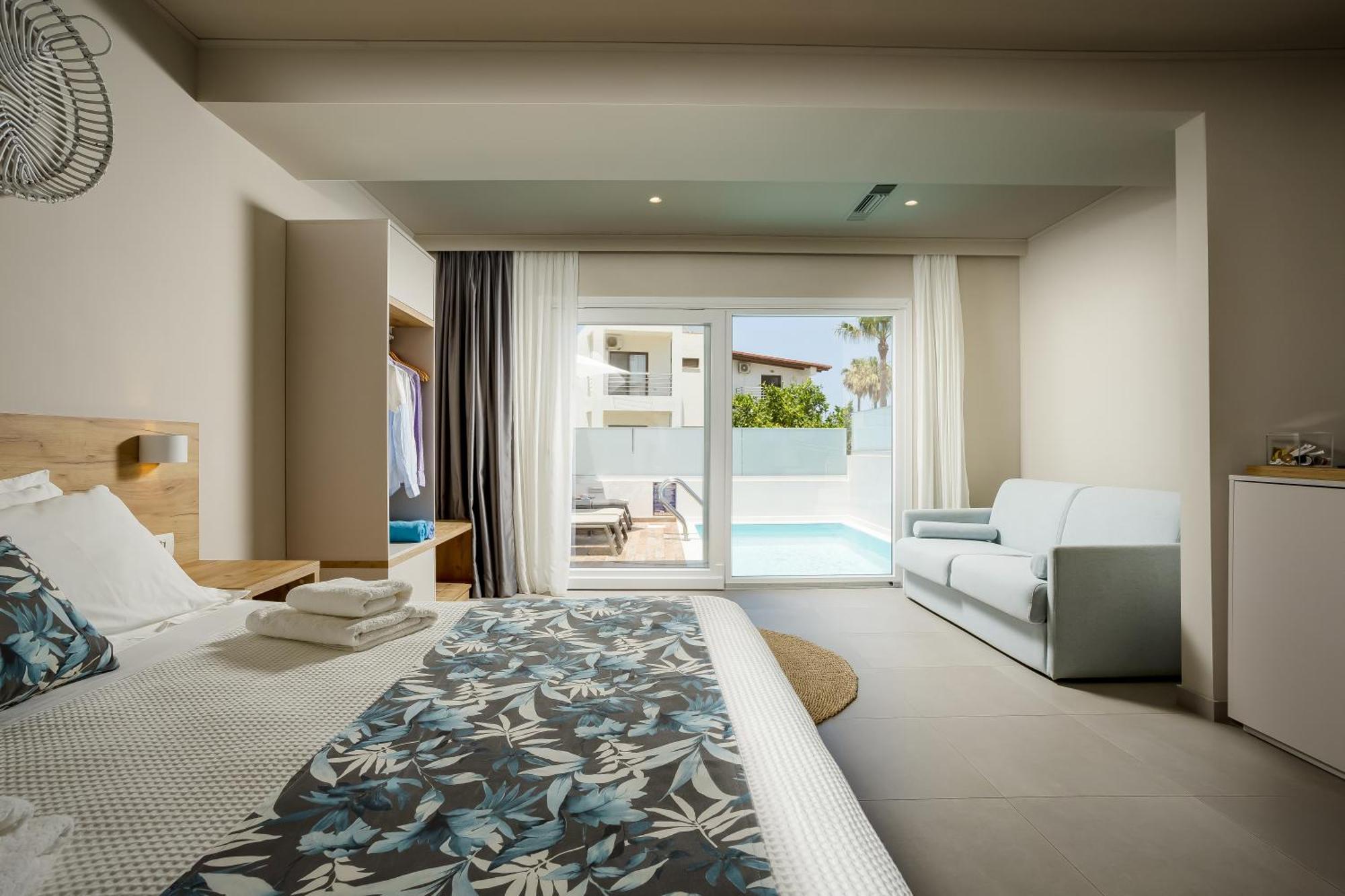 Sarpidon Suites Agia Marina エクステリア 写真