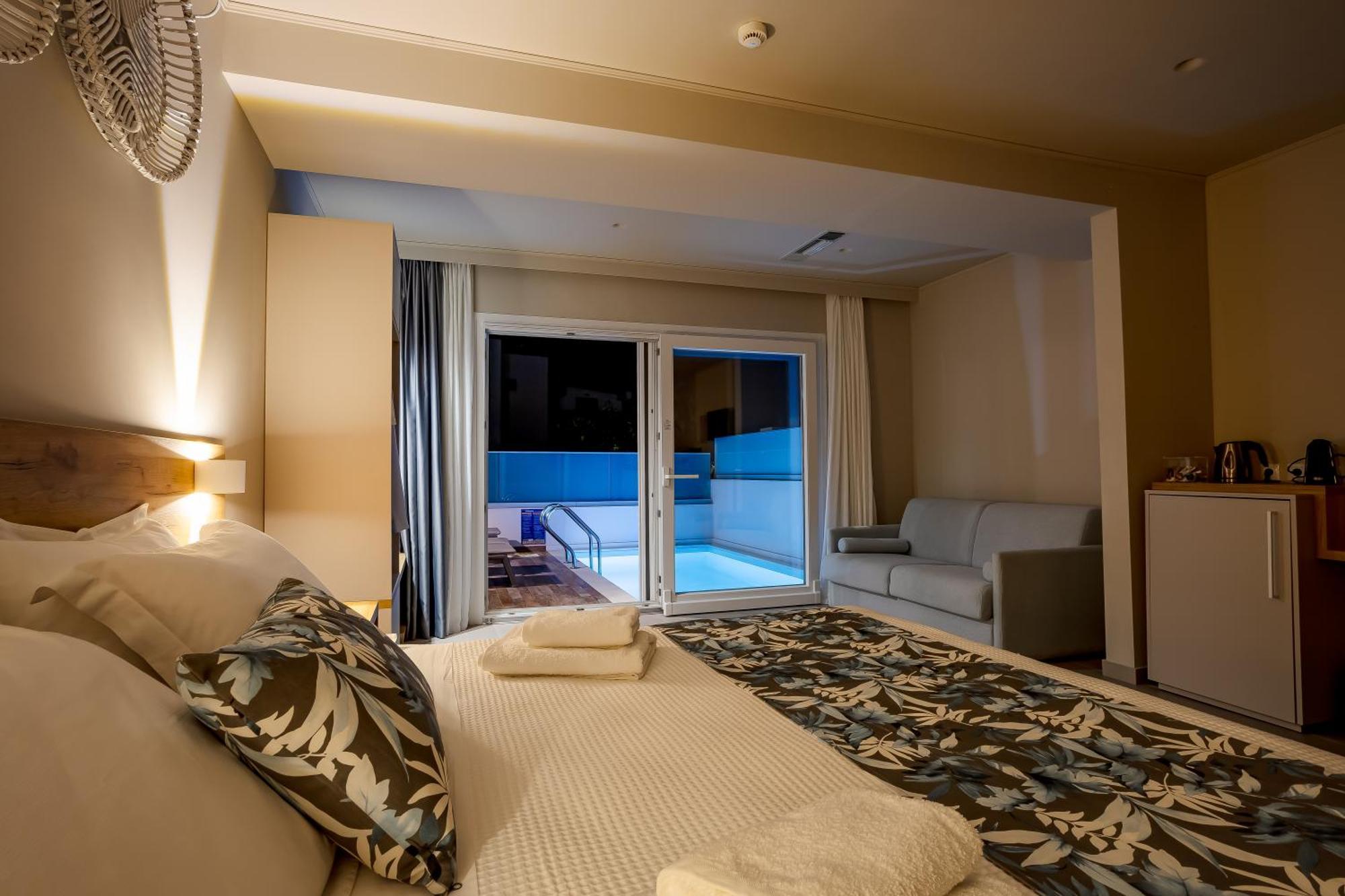 Sarpidon Suites Agia Marina エクステリア 写真
