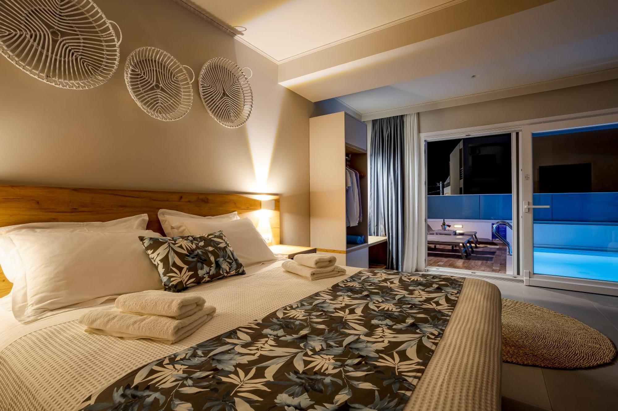 Sarpidon Suites Agia Marina エクステリア 写真